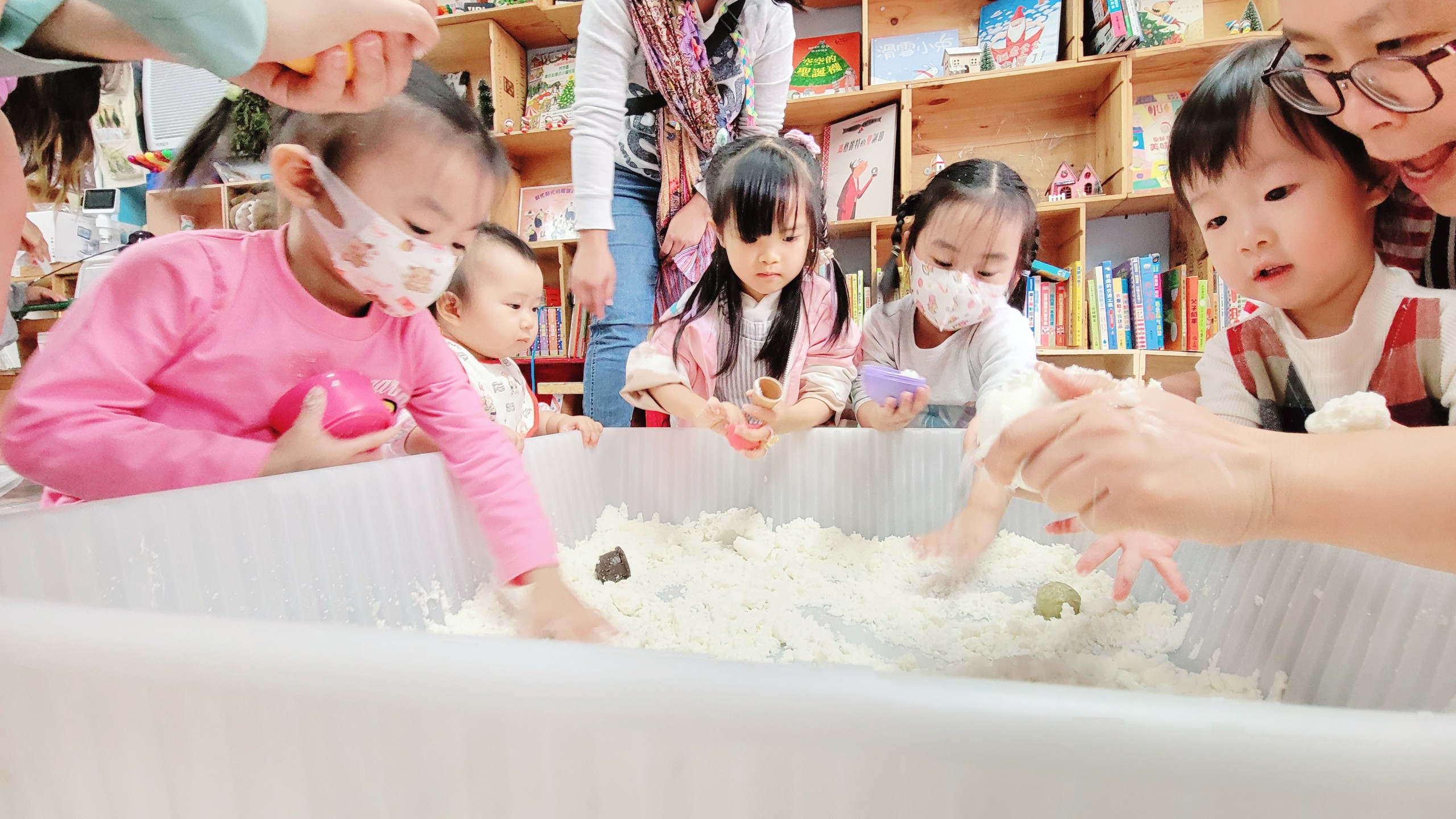 百好繪本士多｜寶寶繪本故事時間#1月（適合 0-3歲孩子和照顧者)